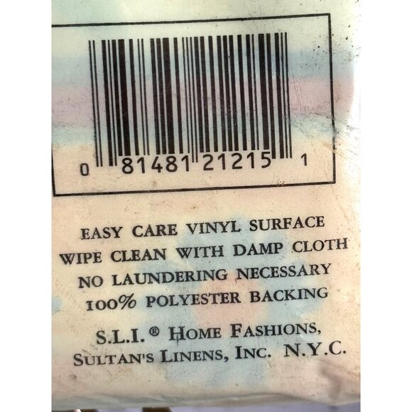 Sultans Linens Vinyl Flannel Back Rectangle Tablecloth 52" X 70" - Picture 7 of 10